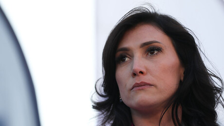 Eurodeputada opositora ordena suspensão de funções do primeiro-ministro da Polônia