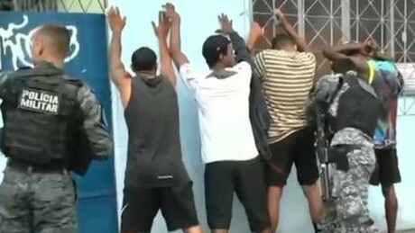 VÍDEOS: Policiais trocam tiros contra traficantes em operação na Zona Norte do Rio de Janeiro
