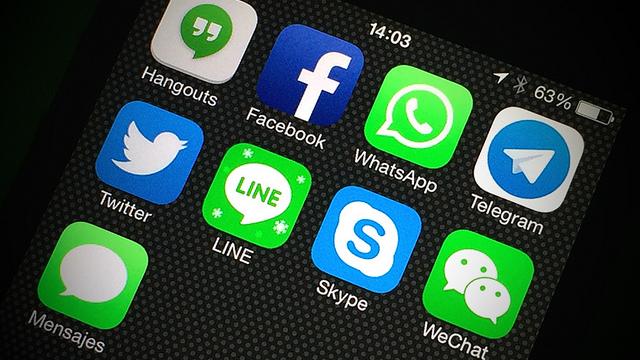Überwachungswahn - Werden Snapchat und WhatsApp demnächst in Großbritannien verboten?