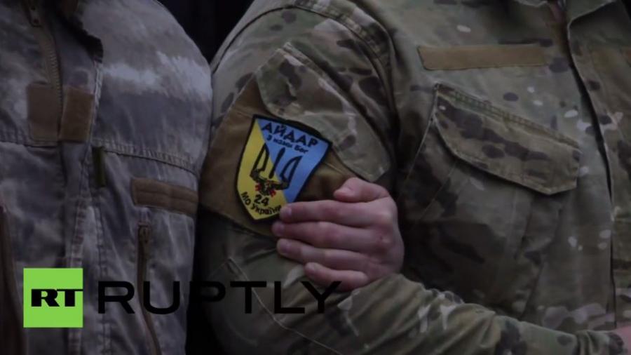 Ukraine: Handgreiflichkeiten zwischen dem Aidar-Bataillon und Sicherheitskräften