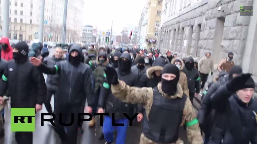 Bilder die ARD und ZDF nicht aus der Ukraine zeigen – Die Ausfälle des Rechten Sektors