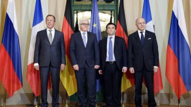 Deutsche Medien und ihre manipulative Berichterstattung zum Außenministertreffen in Berlin
