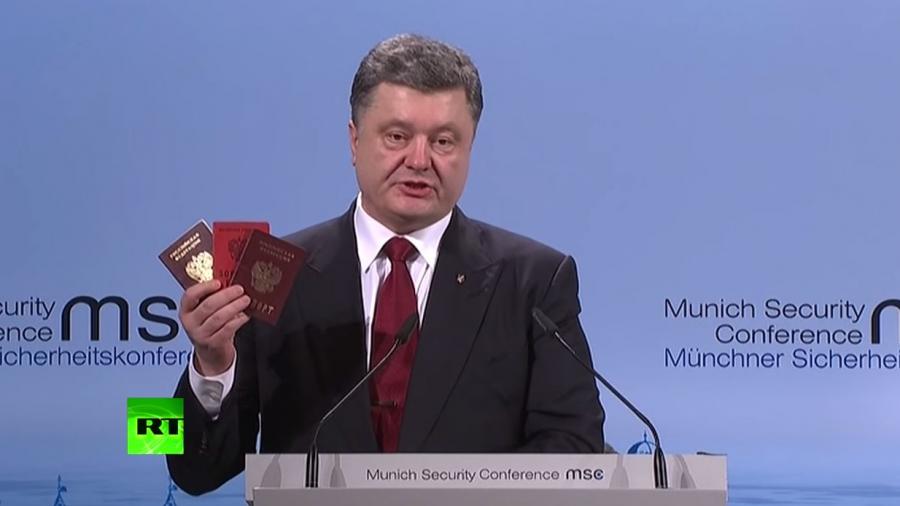 Moskau verlangt Kopien der „russischen Pässe“, die Poroschenko in München als Beweise präsentierte - Die Ukraine schweigt