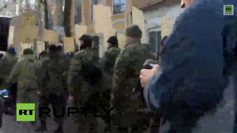 LIVE: "Marsch der Wahrheit" des Rechten Sektors in Kiew