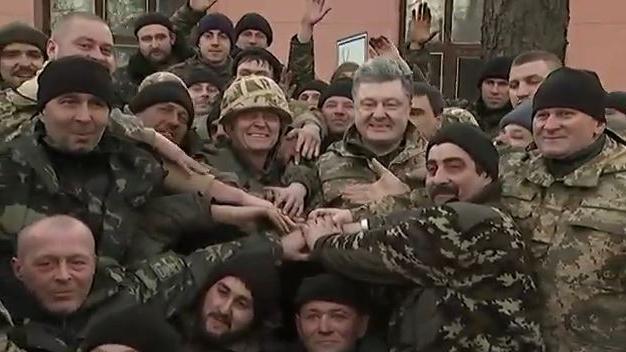 "Ukrainische Armee nimmt jeden", sagt politischer Berater Juri Birukov