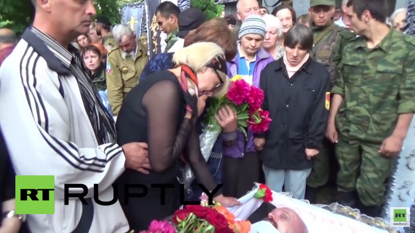 Ukraine: Trauerfeier für den bei einem Bombenanschlag getöteten Kommandeur Alexej Mozgowoj