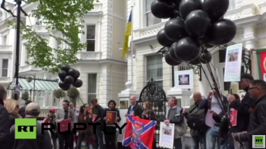 London: 1. Jahrestag Massaker in Odessa - Demonstration für Opfer