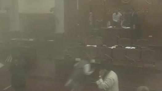 Video vom Moment der Bombenexplosion im afghanischen Parlament