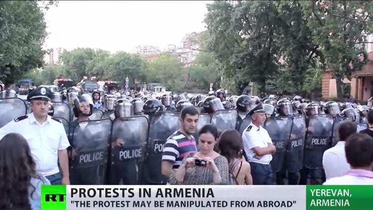 "Elektromaidan" - Neue Farbrevolution in Armenien?