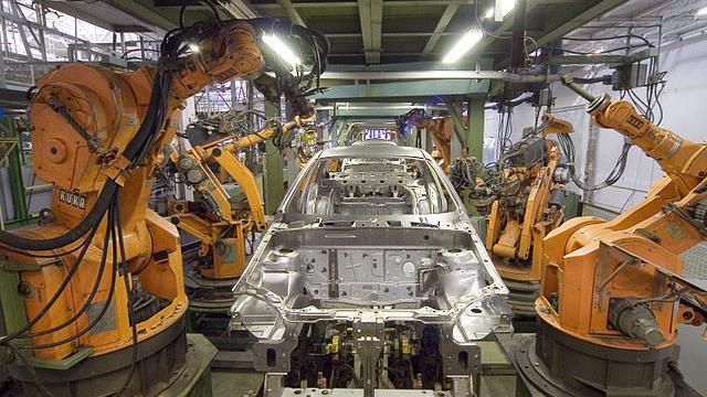 VW: Tödlicher Arbeitsunfall mit einem Roboter - Künstliche Intelligenz: Freund oder Feind?