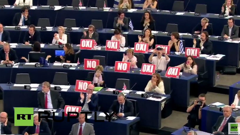 Scharfe Wortgefechte - Griechenlanddebatte spaltet das EU-Parlament