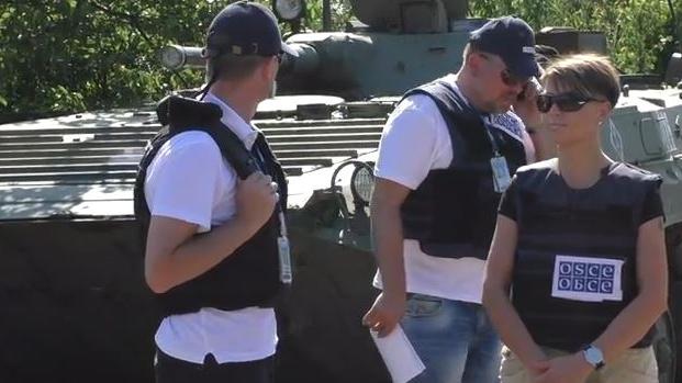 Ukraine: Leiter der OSZE-Patrouille durch Granatbeschuss verletzt - Erneut Protest gegen Berichterstattung der Beobachtermission