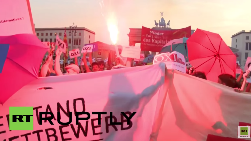 Tausende Deutsche in Solidarität mit Griechenland und Regierung
