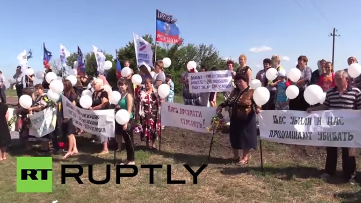 Donezk: Ein Jahr danach - Gedenkfeier für Opfer des MH17-Fluges