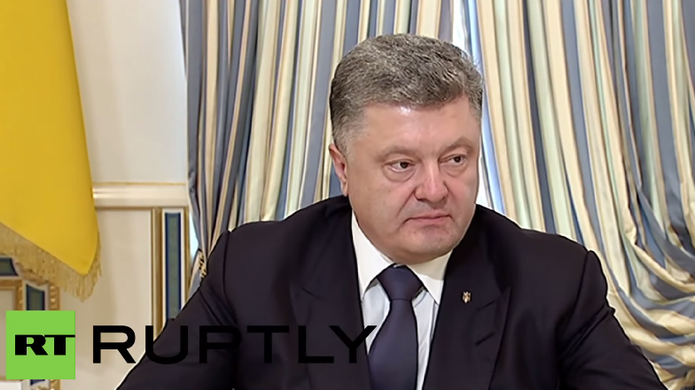 Poroschenko rechnet nach Mukatschewe-Schießerei mit dem Rechten Sektor ab