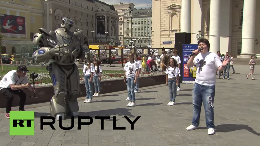 Moskau hat den Superstar - Titan den Roboter