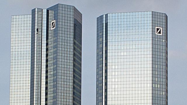 "Bandenmäßige Steuerhinterziehung" – Acht Mitarbeiter der Deutschen Bank vor Gericht