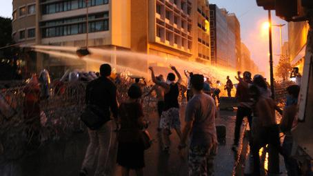 Libanon: Demonstraten in Beirut fordern Sturz der Regierung - Nutzt der IS das Vakuum?