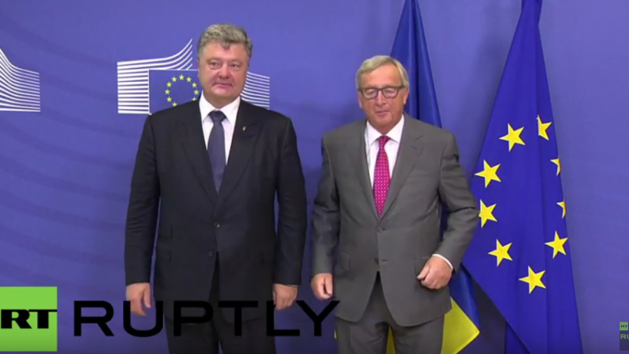 Live: Poroschenko und Juncker geben gemeinsame Pressekonferenz (mit deutscher Übersetzung)