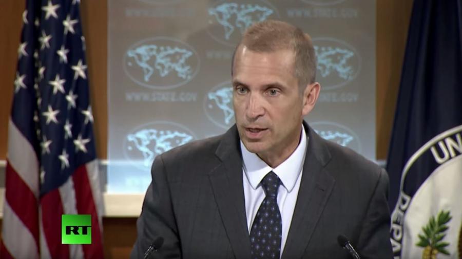 US-Außenministerium zu RT: "Wir wissen nicht auf welcher Rechtsbasis US-Luftangriffe gegen Syrien erfolgen"