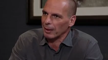 RT Exklusiv: Yanis Varoufakis im Interview - "Systemmedien werden versuchen, euch zu zerfleischen"