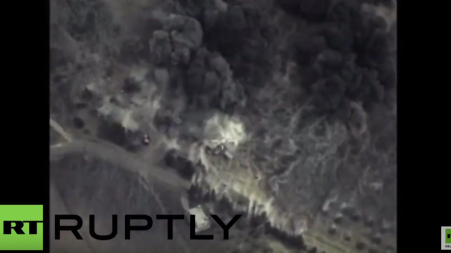 Syrien: Erste Aufnahmen russischer Luftschläge gegen IS-Positionen veröffentlicht