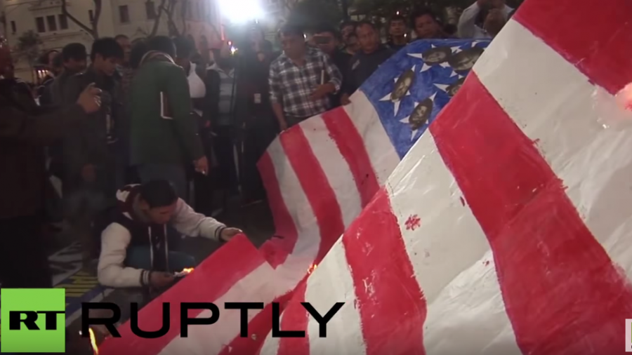 Peru: Tausende protestieren gegen Ankunft von US-Flugzeugträger