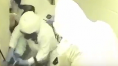 Welle von US-Polizeigewalt nimmt kein Ende: Geistig kranke Frau stirbt nach Taser-Angriff