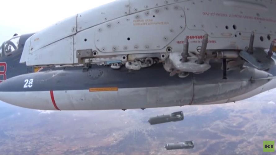 Russische Luftschläge zerstören Raketenstellung des IS und führen zu massiven Fluchtbewegungen der Dschihadisten