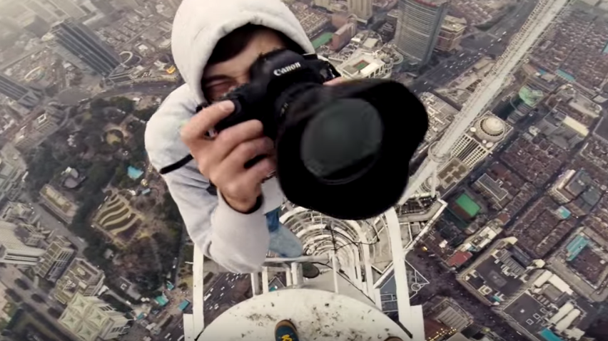 Über den Dächern der Welt: Zwei Roofer zeigen uns den Ausblick ihrer neuesten Erklimmung