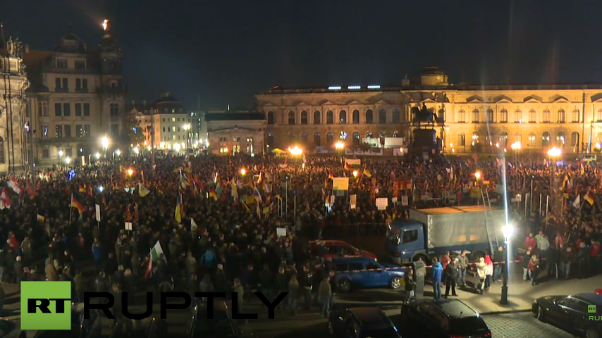 Live: Pegida und Gegner protestieren in Dresden