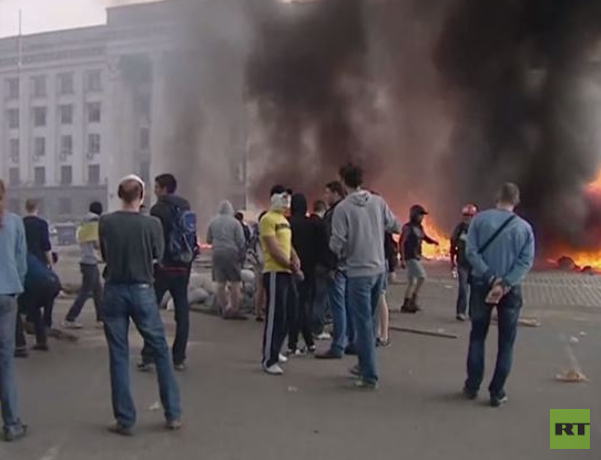 Europarats-Untersuchung zum Gewerkschaftshaus-Pogrom von Odessa: Polizei wusste von Anschlagsplänen