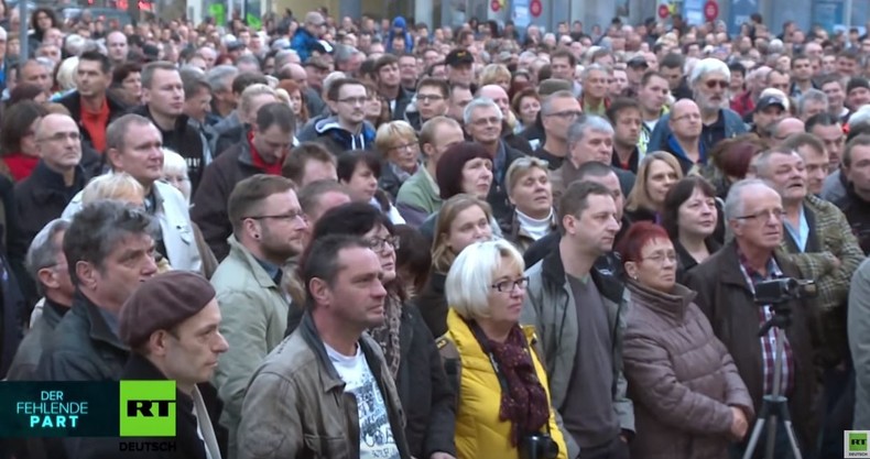 Protestbewegung "Wir sind Deutschland" in Plauen: "Nicht ganz rechts und nicht ganz links" 