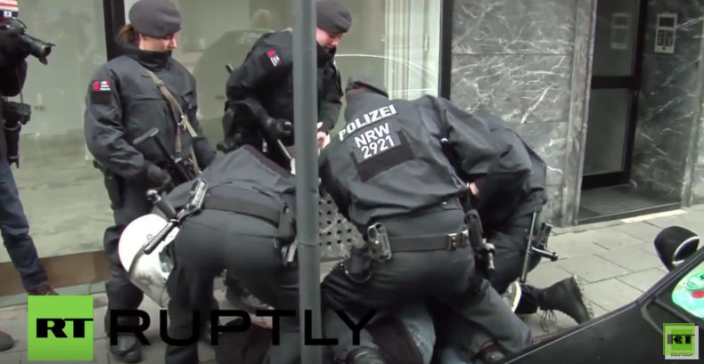 Köln: Mehrere Antifa-Anhänger bei Protest gegen Pro-NRW verhaftet