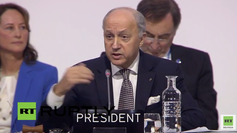 Live: Franz. Außenminister und COP21-Konferenzleiter Fabius stellt Entwurf für Weltklima-Vertrag vor