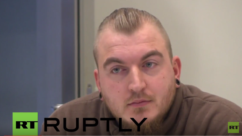 Deutschland: NPD-Politiker zu sechs Monaten Haft auf Bewährung verurteilt wegen Nazi-Tattoo
