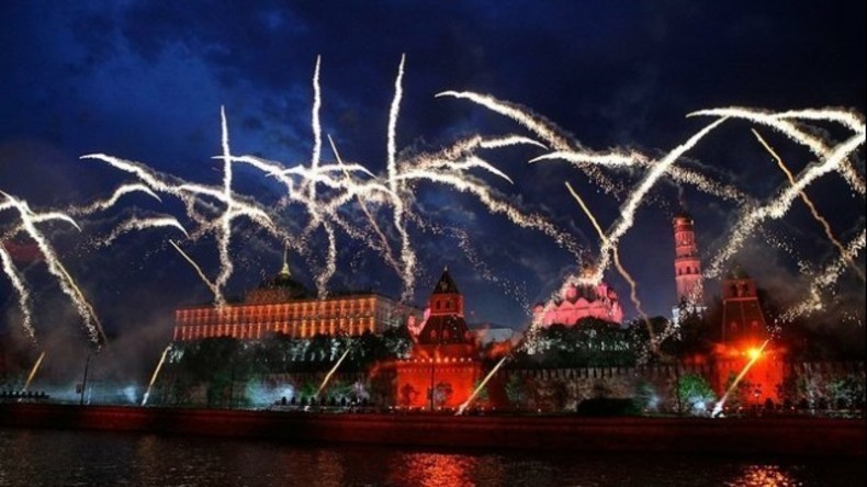 Live ab 21:30 Uhr: Silvesterfeuerwerk am Kreml in Moskau