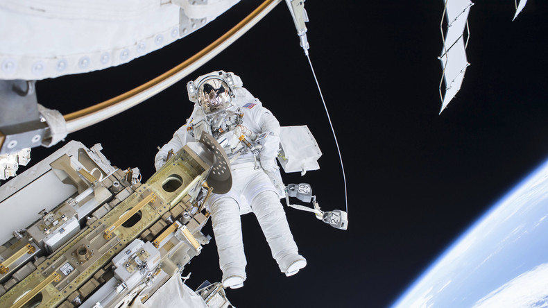 Live: Reparatur-Einsatz im All - Weltraumspaziergang der ISS-Crew