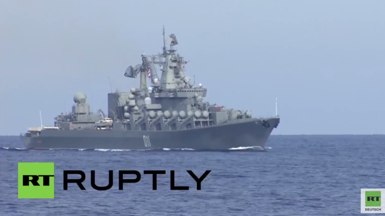 Syrien: Medienvertreter dürfen russischen Zerstörer „Vizeadmiral Kulakow“ in Latakia begutachten