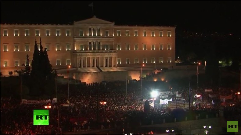 Live: Griechische Landwirte demonstrieren in Athen gegen Sparmaßnahmen