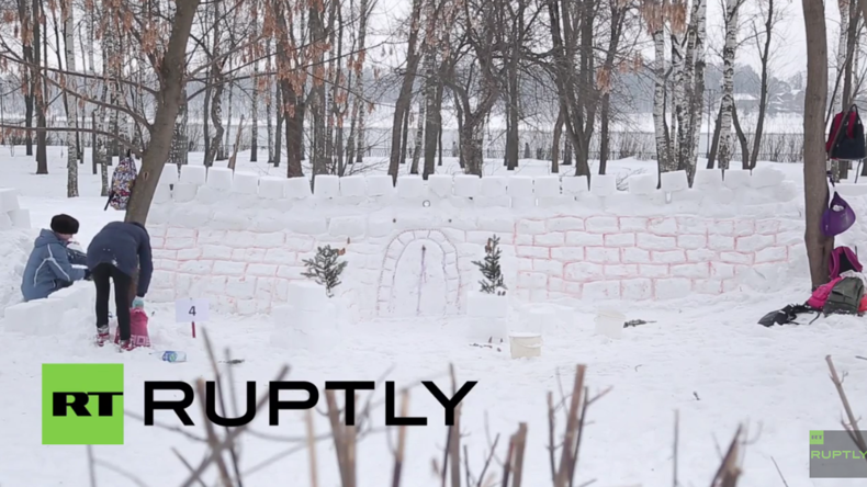 Hoffnung auf Eintrag ins Buch der Rekorde: Riesige Schneeburg in Russland erbaut