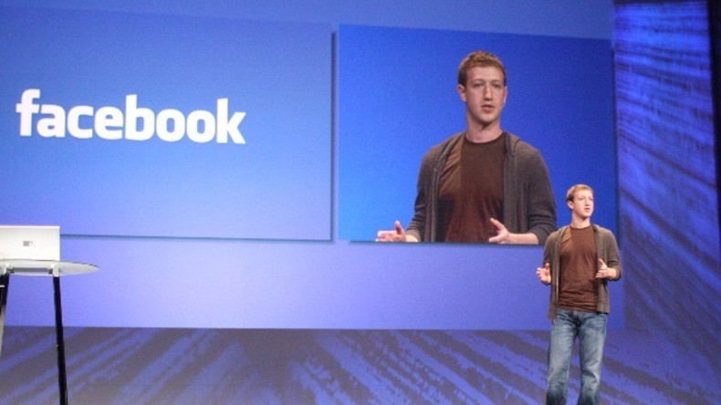 Live: Facebook-Gründer Mark Zuckerberg steht Rede und Antwort in Berlin