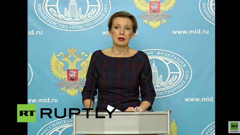 Live: Maria Sacharowa gibt Pressekonferenz in Moskau - englische Übersetzung 