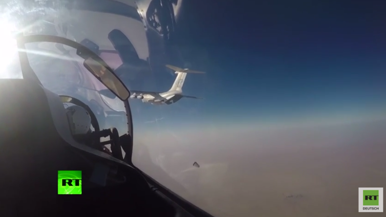 Russische Su-30-Jets begleiten WFP-Hilfslieferungen zu IS-belagerter Stadt in Syrien