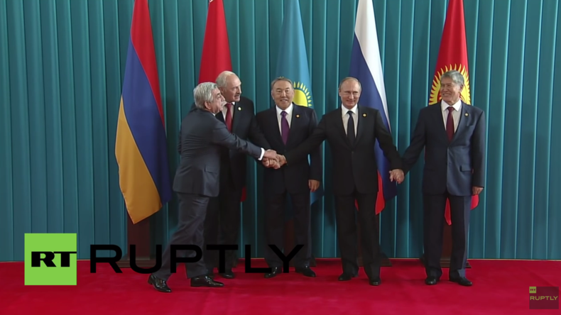Live: Putin nimmt am Obersten Eurasischen Wirtschaftsrat in Astana teil