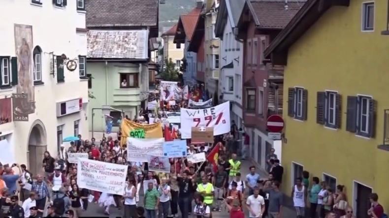 Live: Proteste gegen Bilderberg-Konferenz in Dresden