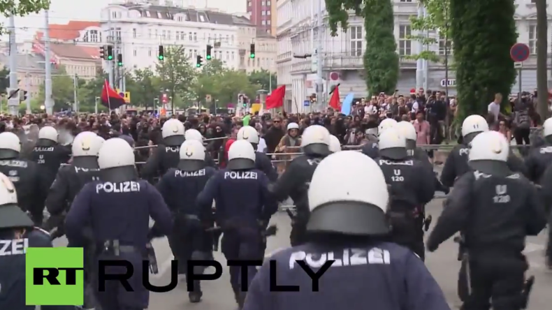 Österreich: Zusammenstöße, Verletzte und Verhaftungen bei Anti-Flüchtlings-Protest in Wien