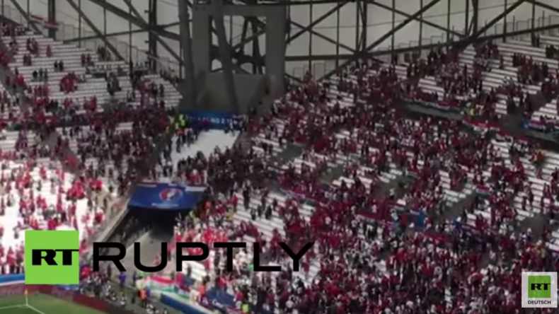 Frankreich: Fans schlagen sich mit Polizei im Stadion vor EM-Spiel: Island gegen Ungarn