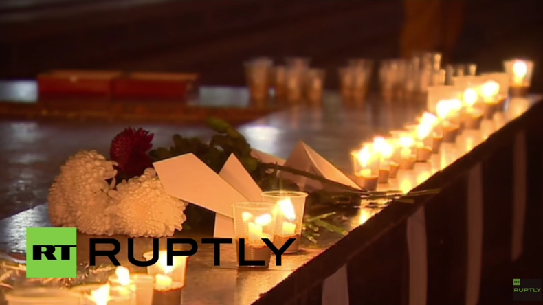 Moskau gedenkt Millionen Toten des Großen Vaterländischen Krieges mit Kerzenlicht-Zeremonie