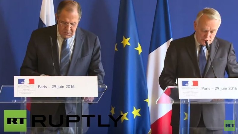 Live: Lawrow trifft französischen Außenminister Ayrault in Paris: Pressekonferenz - englisch